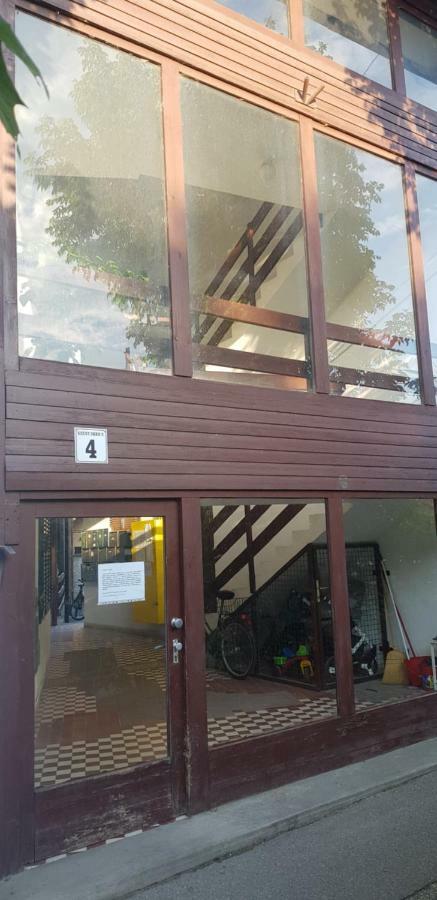 Lotti Apartman Kiskunhalas Ngoại thất bức ảnh